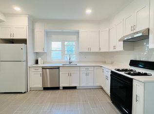 61 Glenwood Rd #2, Somerville, MA 02145