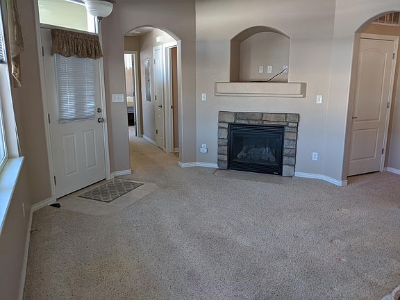 4th image of 5551 29th St Unit 617