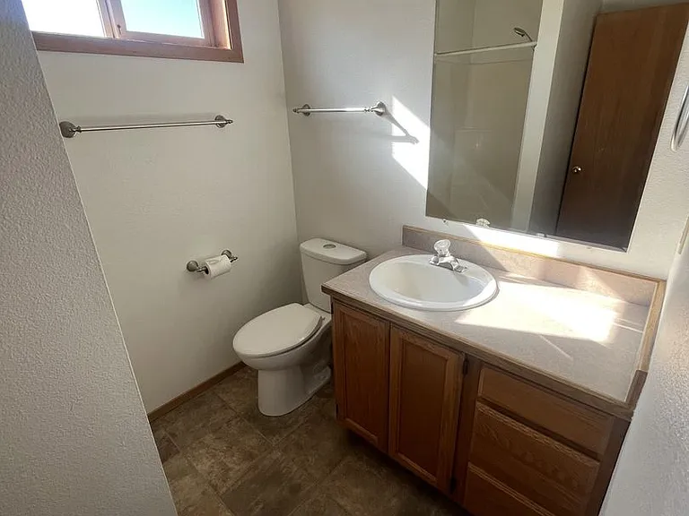 2528 NE Conners Ave — Photo 5