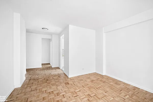 Sold by Brown Harris Stevens | media 9