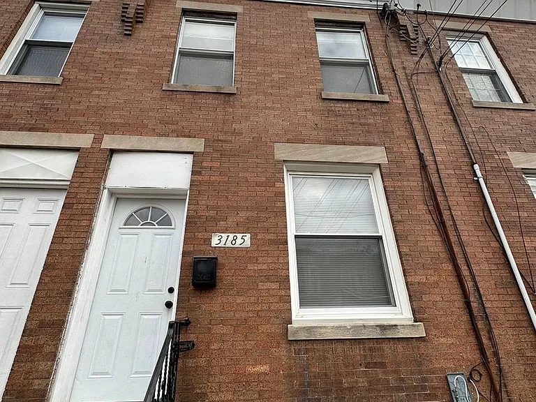 3185 Tulip St — Photo 1