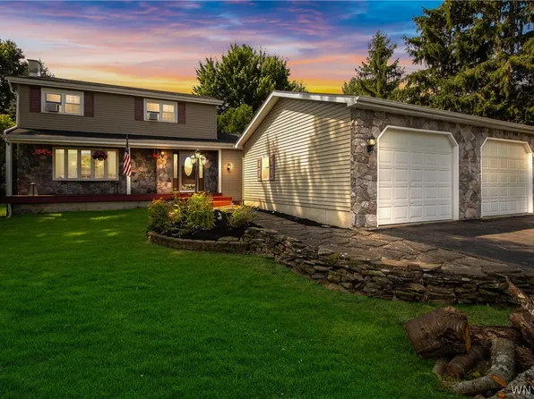 8288 Mill Rd, Gasport, NY 14067