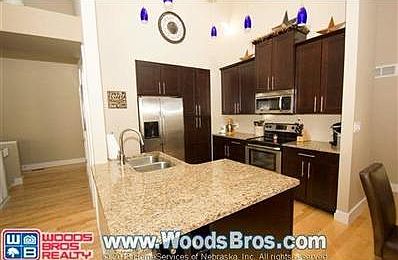 2nd image of 2909 Park Place Dr