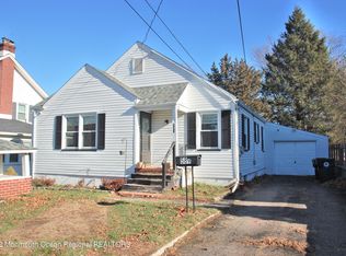 589 Holmdel Rd, Hazlet, NJ 07730