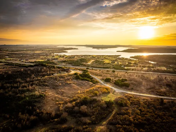 265 Canyon Wren Loop, Graford, TX 76449