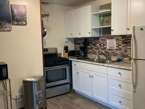 485 Waianuenue Ave APT 245, Hilo, HI 96720