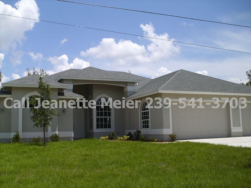 1st image of 319 SE 14th St