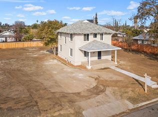 1365 E Whittaker Way, Dinuba, CA 93618
