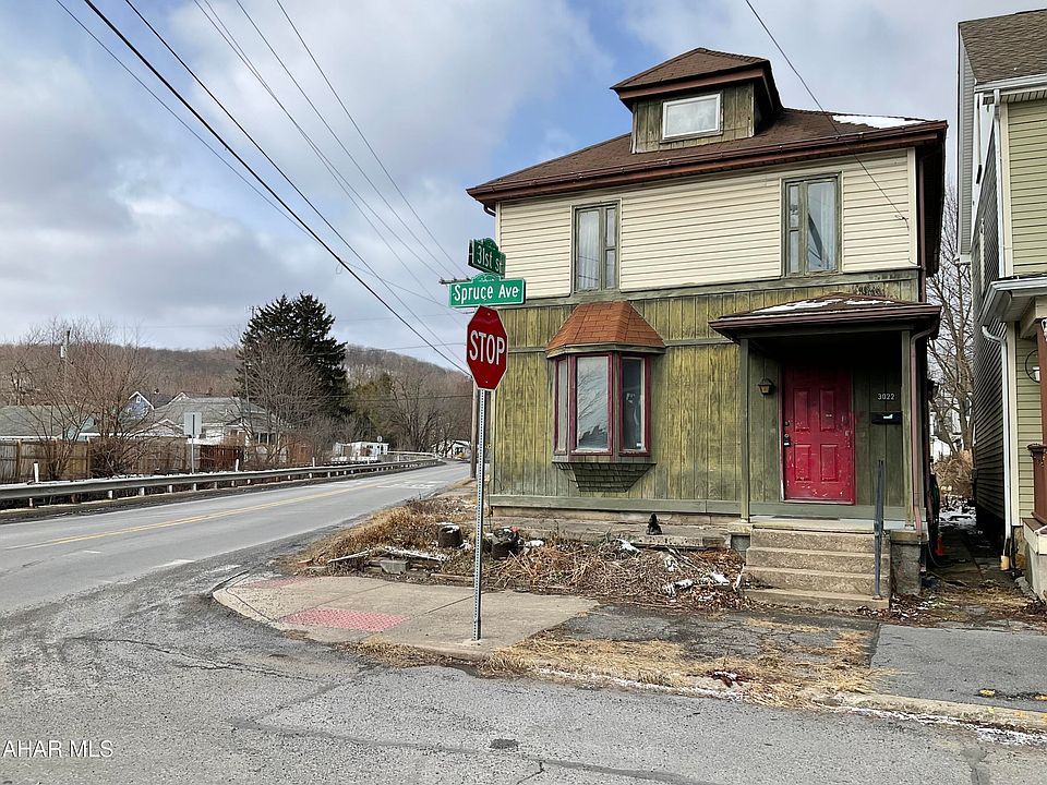 1st image of 3022 Spruce Ave
