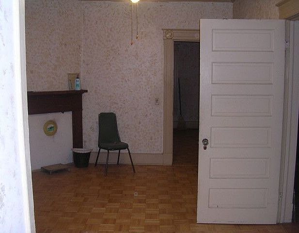 2nd image of 2587 Goble Rd