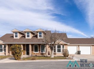 806 Latrobe Dr, Carlsbad, NM 88220