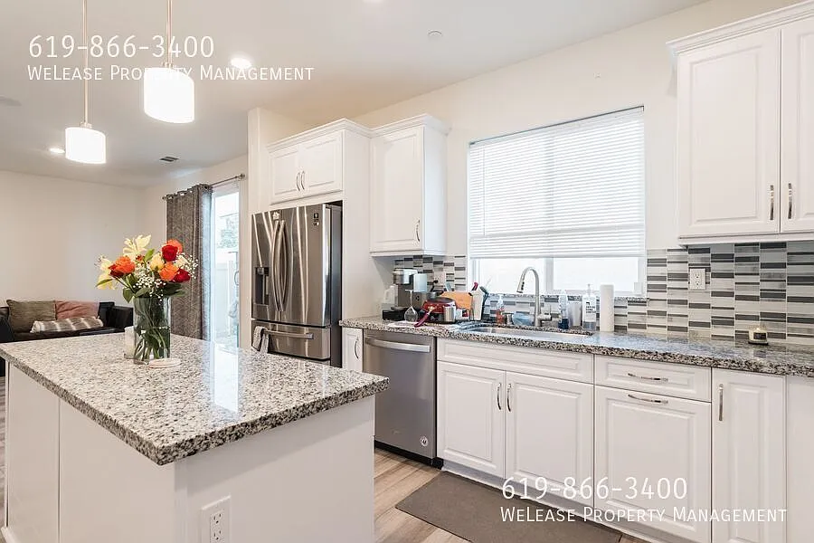 Brand New built 2021 Single Family Home In Spring Valley!! — Photo 4