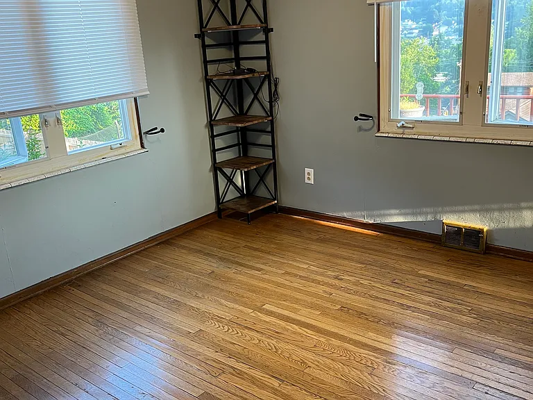 1030 Minellen Dr — Photo 14