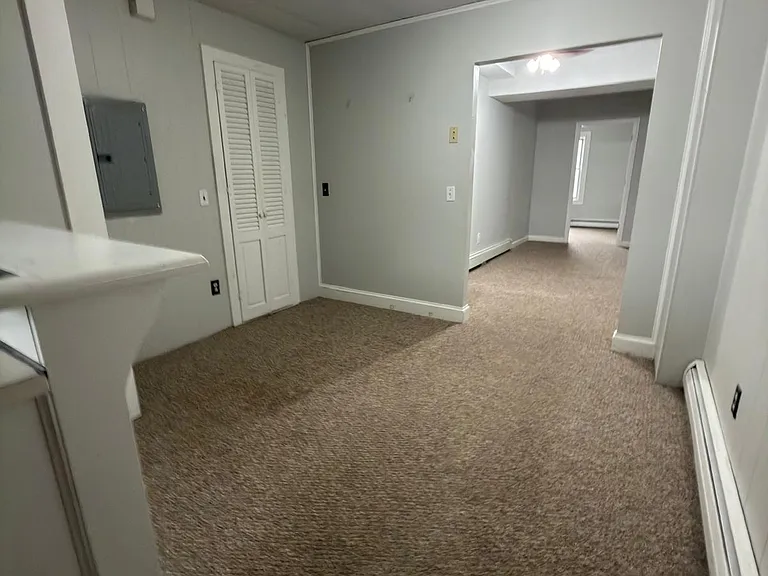 21 Essex St #6 — Photo 16