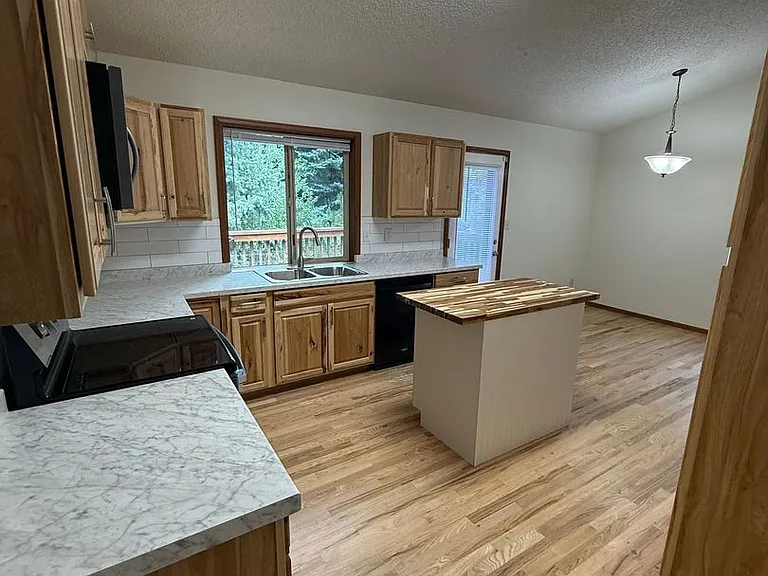 6840 Delmonico Dr — Photo 8