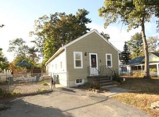 9 Fernwood Rd, Billerica, MA 01821
