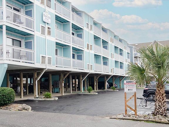 3rd image of 600 Carolina Beach Ave S APT 3D