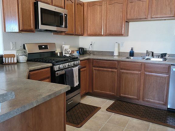 2nd image of 2845 San Lorenzo Ct