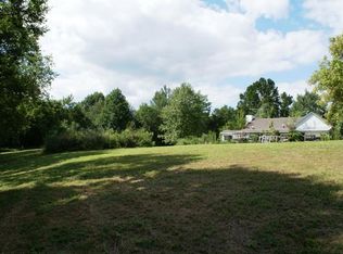 1155 Johnny Spears Rd, Westmoreland, TN 37186