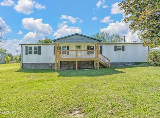 180 McCarty Rd, La Follette, TN 37766