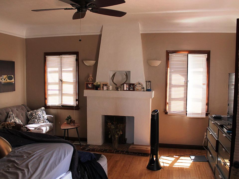 1st image of 1119 E 4th St APT D