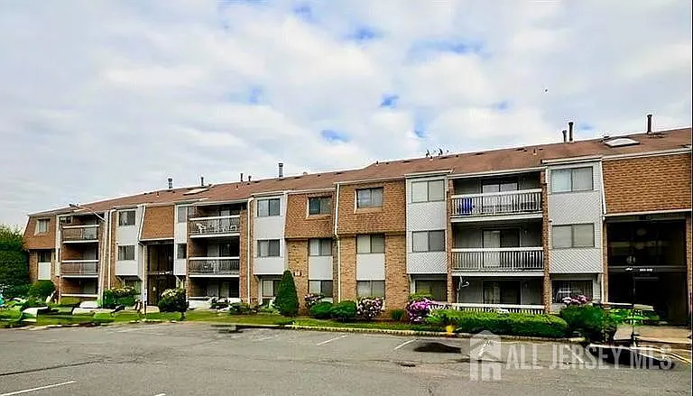 513 Edison Glen Ter #513