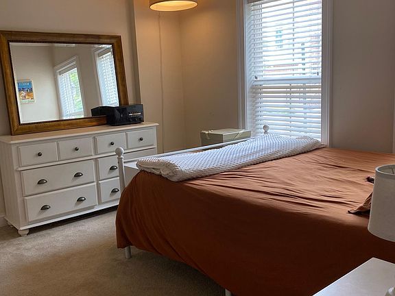 3rd image of 9532 Canonbury Sq
