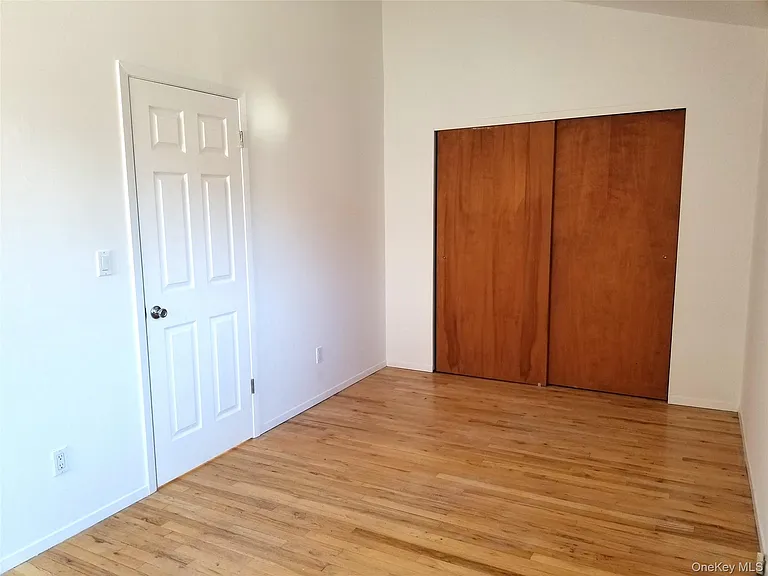 70 Hickory Rd #B — Photo 13