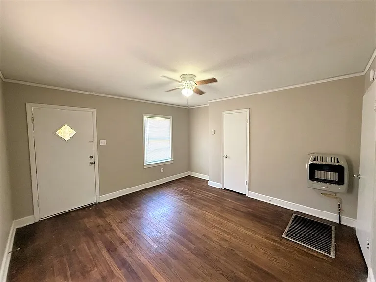 511 Boston St — Photo 7