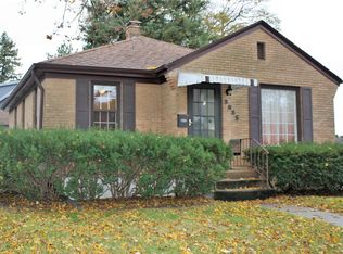 3825 Graceland Blvd, Racine, WI 53405