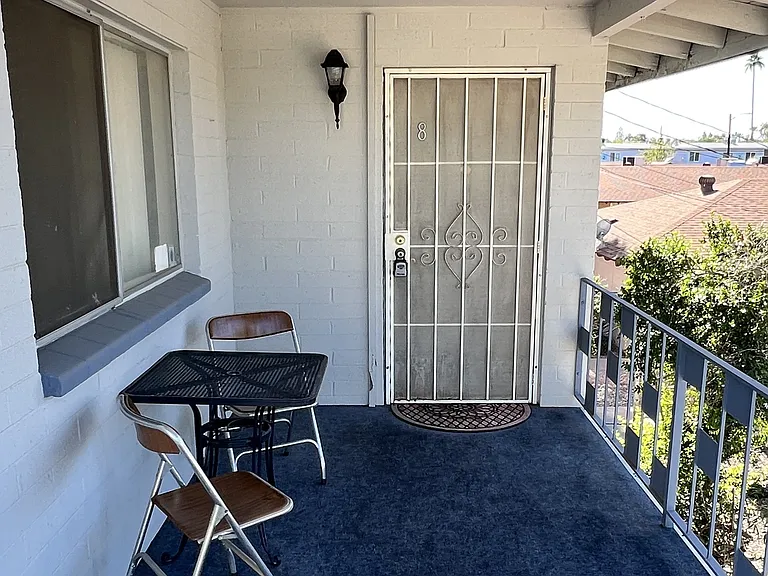 4425 N 8th Ave #8 — Photo 7