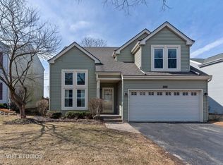 740 Chandler Ave, Geneva, IL 60134