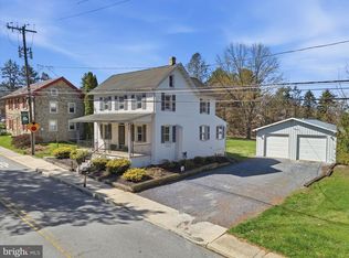 22 N Chestnut St, Elverson, PA