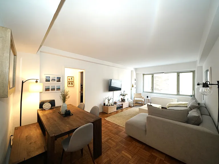 125 E 87th St #15F — Photo 3