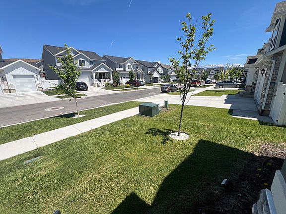 5th image of 1501 W Holland Dr
