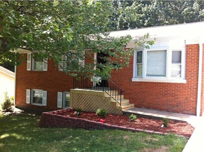 1st image of 2209 W Longview Dr