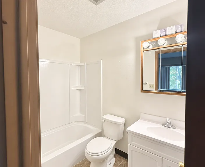 475 5th Ave #8 — Photo 3