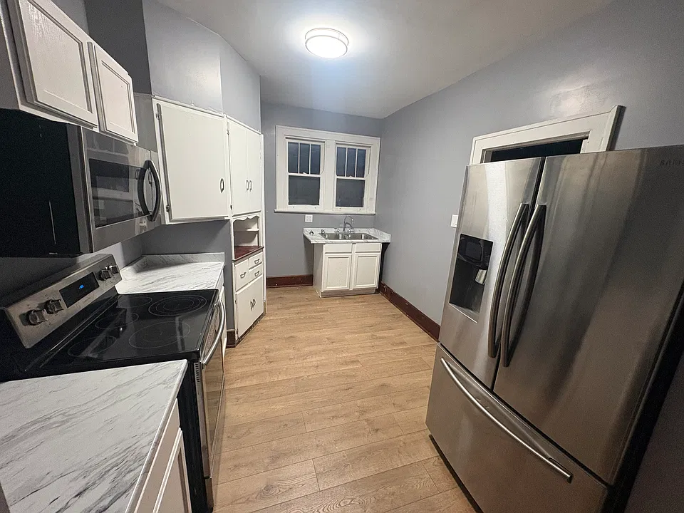 101 McAlpin Ave #1