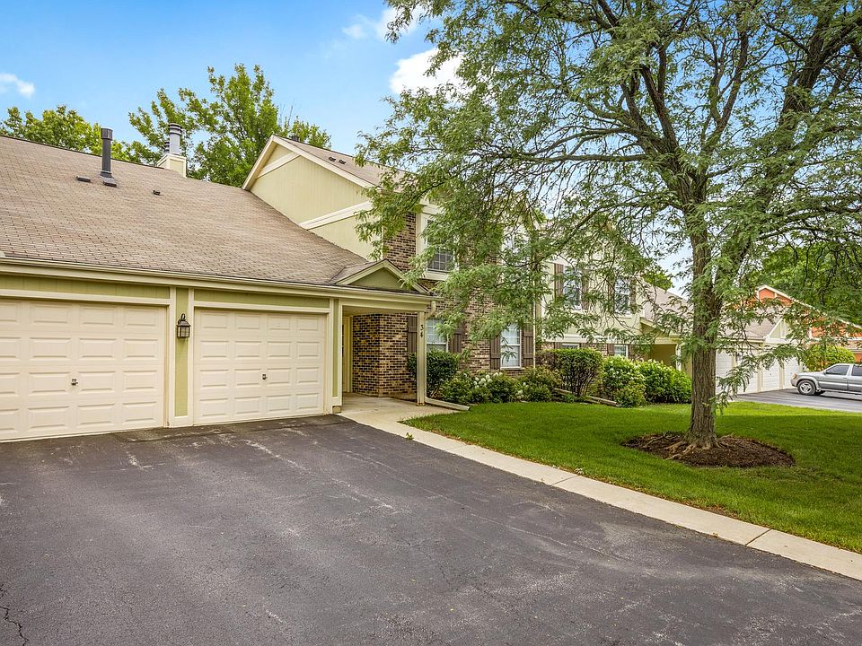 1st image of 34 Waterbury Ln Unit L1