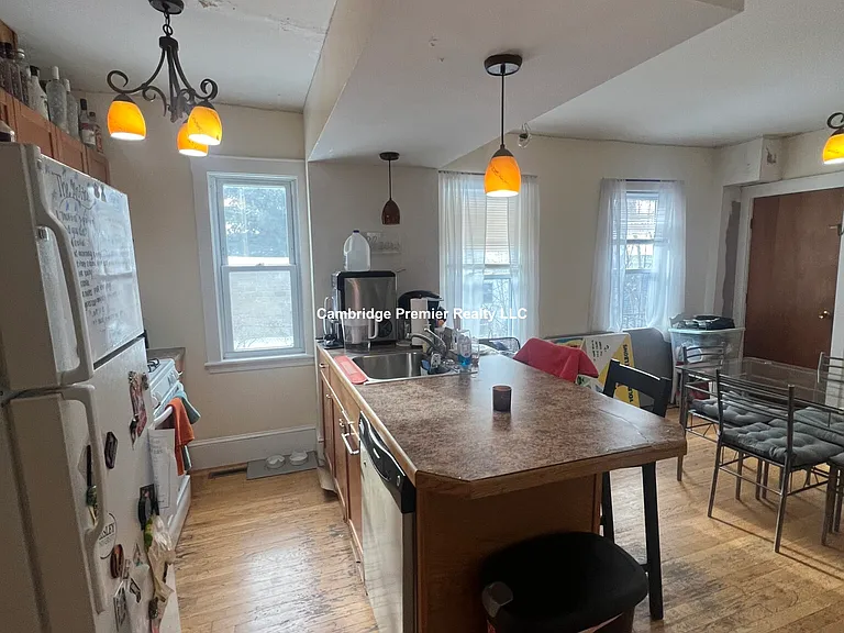 28R Cherry St #2 — Photo 16