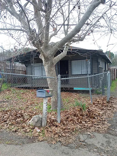 3251 10th St Photo 1