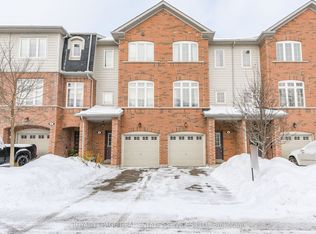 1131 Haig Blvd #4, Mississauga, ON L5E2M6