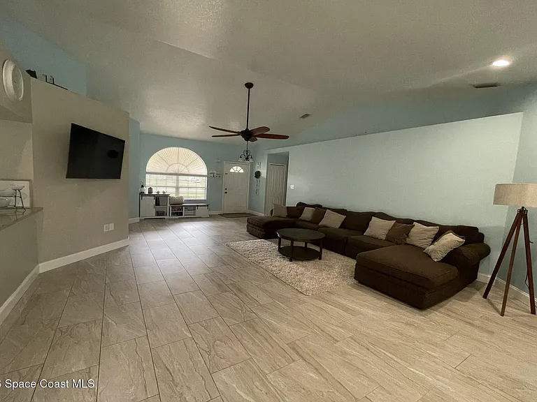 6550 Corsica Blvd — Photo 12