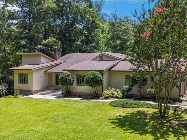 107 Hampton Drive, Washington, NC 27889