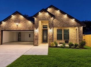 1930 Houston St, Grand Prairie, TX 75050