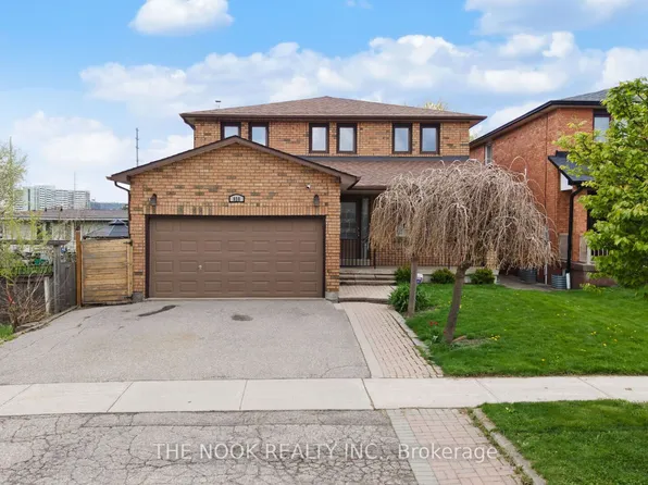 938 Wetherby Ln, Mississauga, ON L4W 4S7