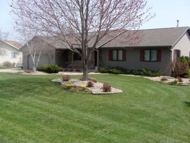 1st image of 6686 Forest Park Dr