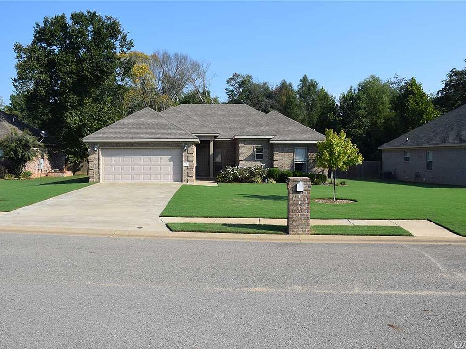 1st image of 38 Southwind Dr