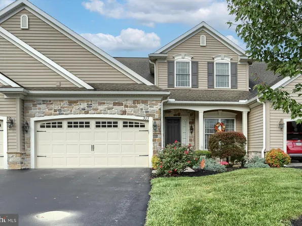 323 Carmella Dr, Mechanicsburg, PA 17050