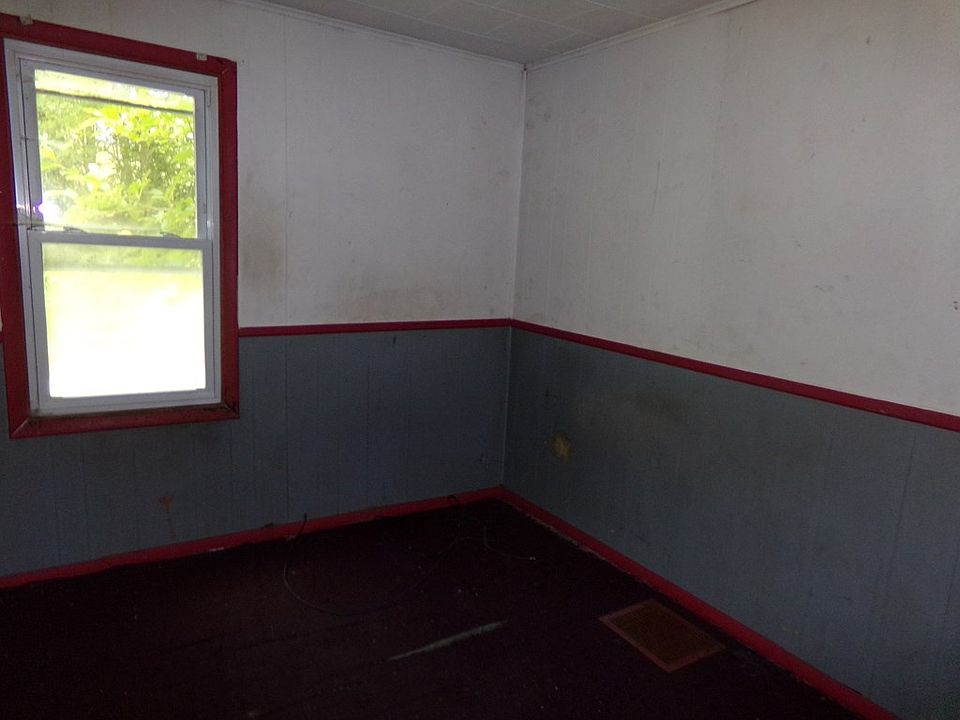 2nd image of 3090 Gorton Rd